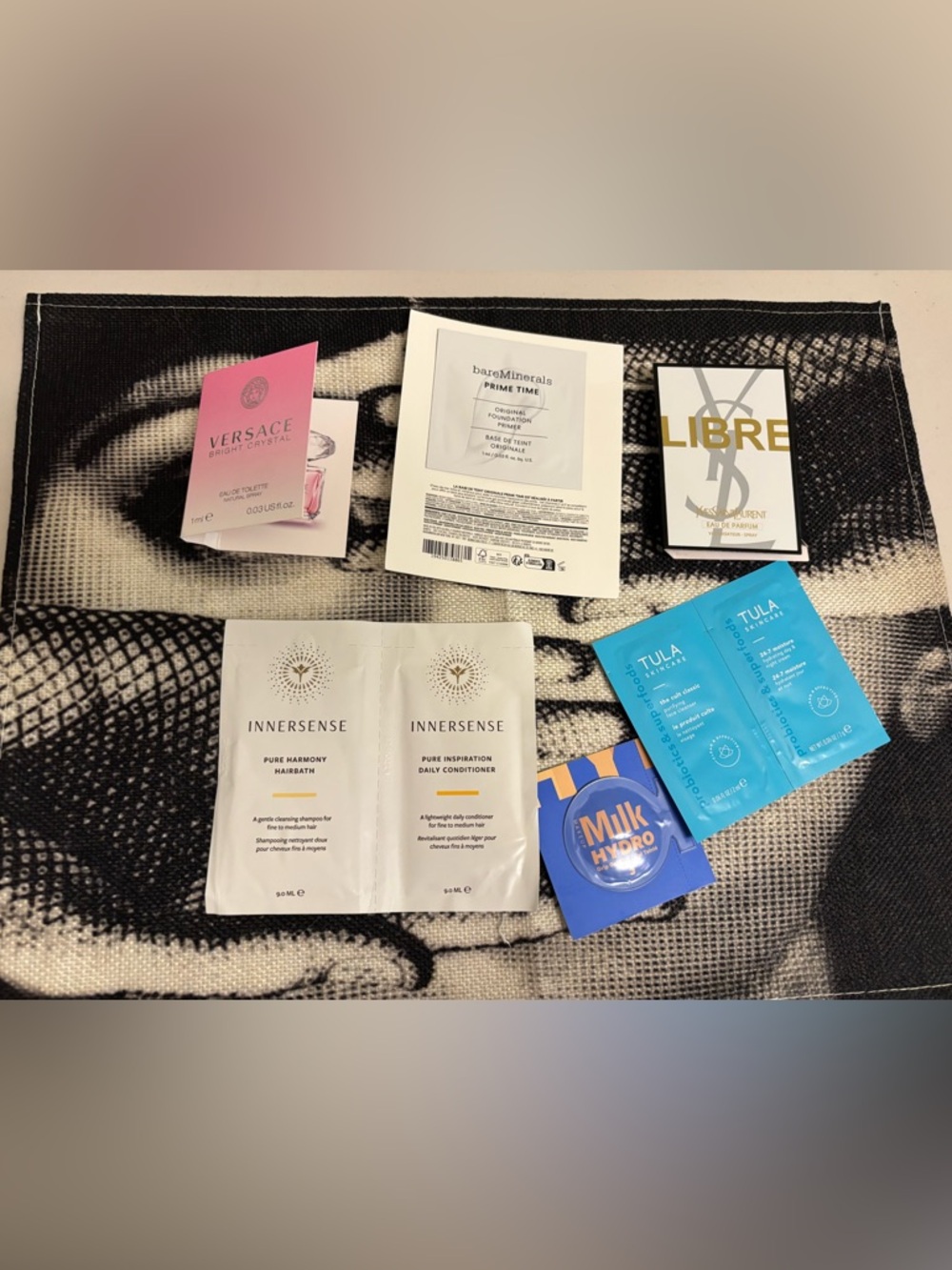 Mixed Bundle Cosmetic Sample Set 6 pieces